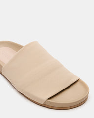 SANSA TAN
